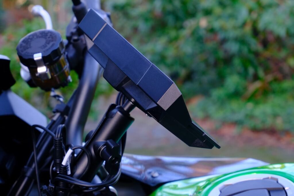 Carpuride 702Plus Android 14 Interface and Play Store